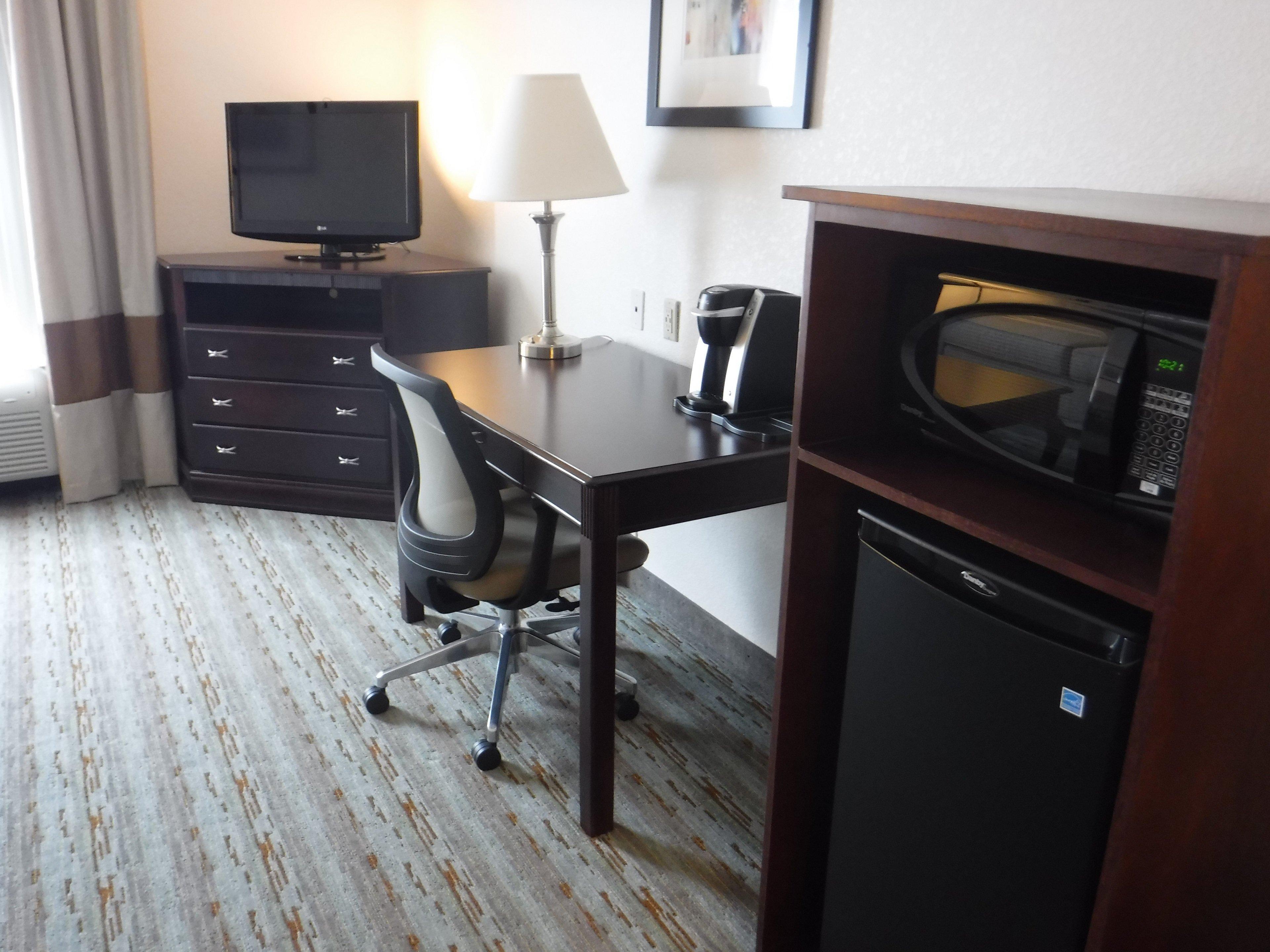 Holiday Inn Express West Jefferson By Ihg Bagian luar foto