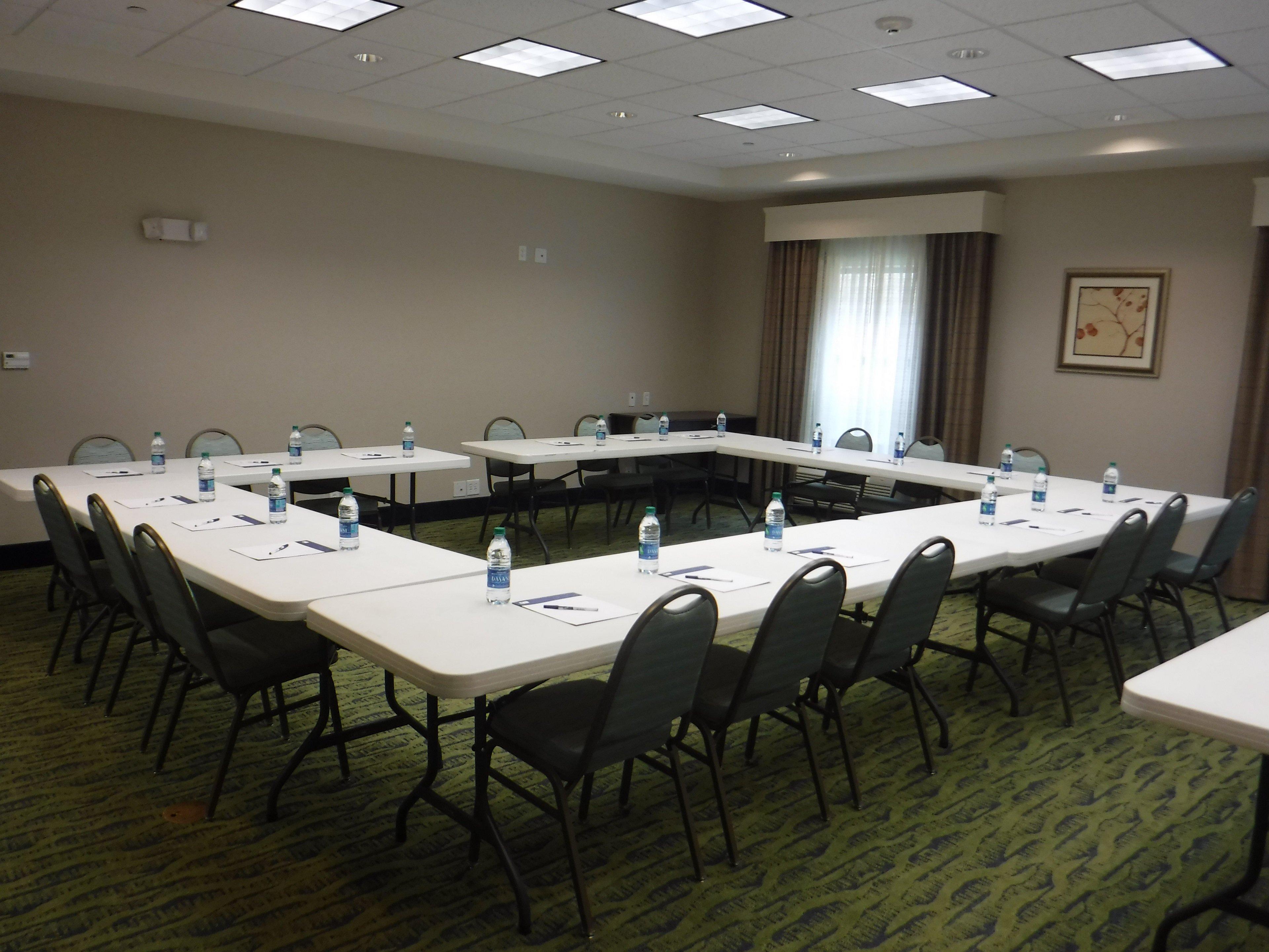 Holiday Inn Express West Jefferson By Ihg Bagian luar foto