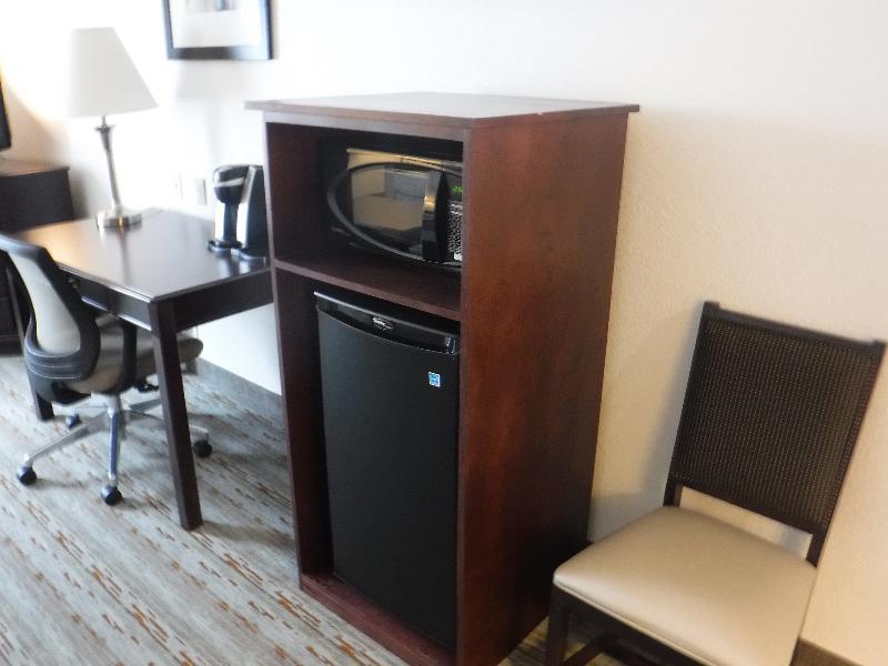 Holiday Inn Express West Jefferson By Ihg Bagian luar foto